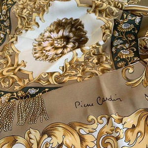 Sciarpa seta Foulard PIERRE CARDIN Silk Scarf flowers  AUTHENTIC 88x86cm Italy - Imagen 1 de 11
