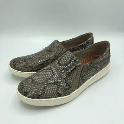 Zapatos planos de piel de serpiente sin cordones Baretraps Yadier para mujer 6M (gris pizarra) Foto 1 de 4