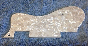 Mini Golpeador Humbucker Riviera 4 Capa Blanco Perla para Proyecto de Guitarra Epiphone - Imagen 1 de 5