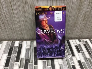 The Cowboys (VHS, 1997, Warner Bros. Westerns Collection) - Picture 1 of 6