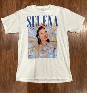 Selena Quintanilla T-Shirt Cotton Full Size -Mom gif-Unisex Medium - Picture 1 of 5