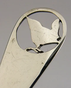 ENGLISH SOLID STERLING SILVER JENNY WREN BIRD ANIMAL SPOON 1978 - Picture 1 of 4