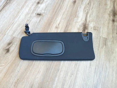 Parasol lado izquierdo Dodge Dart Driver 2011-2014 negro iluminado Foto 1 de 4