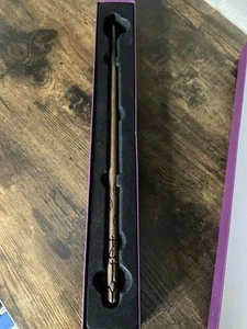 Cedric Diggory Harry Potter Wand - Picture 1 of 2