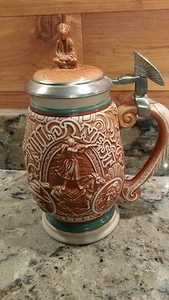 VINTAGE 1993 AVON TRIBUTE TO THE WILD WEST LIDDED CERAMIC STEIN - Picture 1 of 12