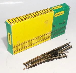 Minitrix N gauge Right Hand Turnout  Radius 1 - boxed (ref: 14953) - Picture 1 of 2