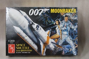 AMT James Bond 007 Moonraker Space Shuttle W/ Boosters 1:200 Model Kit Sealed CA - Picture 1 of 4