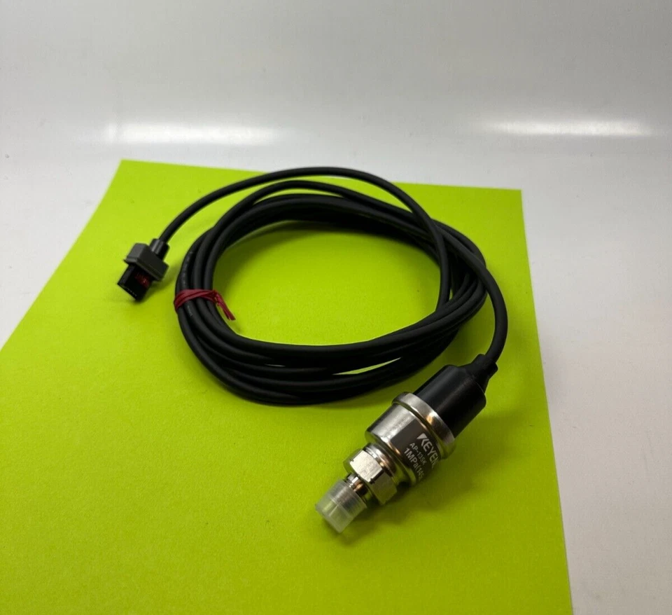 Keyence AP-13SK Multi Fluid Positive Pressure Sensor 1MPa (145PSI) 1/8" NPT -New - Image 1 of 4