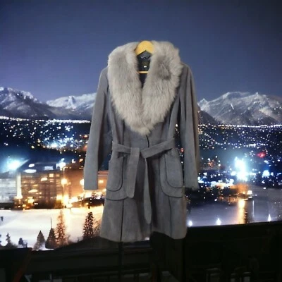 1970s Gray Leather Suede Faux Fur Trim Collar Belted Womens Size 13/14  - Image 1 of 4