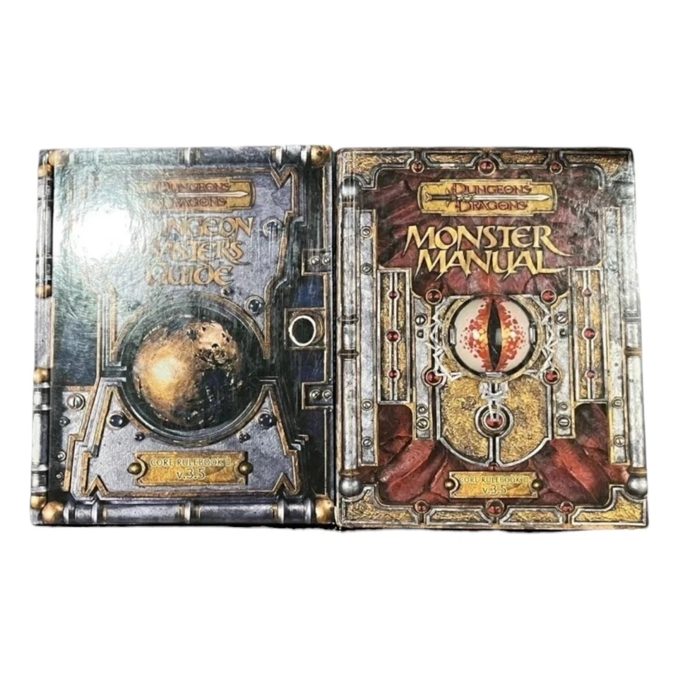 (Lote de 2) 1ª Edición Dungeons & Dragons Core Rulebook 2 y 3 v3.5 Masters Monster Foto 1 de 4