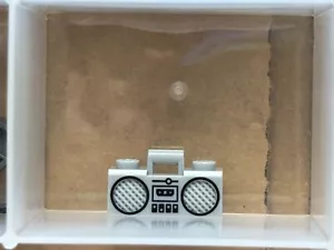 LEGO Stck.-hellbläulich grau Minifigur Radio Ghettoblaster-Nr. 93221-MENGE 1 - Bild 1 von 1