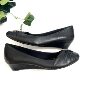 Andrew Geller Womens Black Leather Wedge Shoe Size 8.5 - Picture 1 of 6