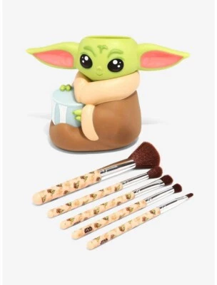 Loungefly The Mandalorian The Child Make-Up Brush Set Star Wars Baby Yoda Grogu