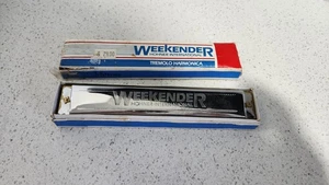 VINTAGE M.HOHNER 2524/48 WEEKENDER TREMOLO HARMONICA IN C KEY IN ORIGINAL BOX - Picture 1 of 8
