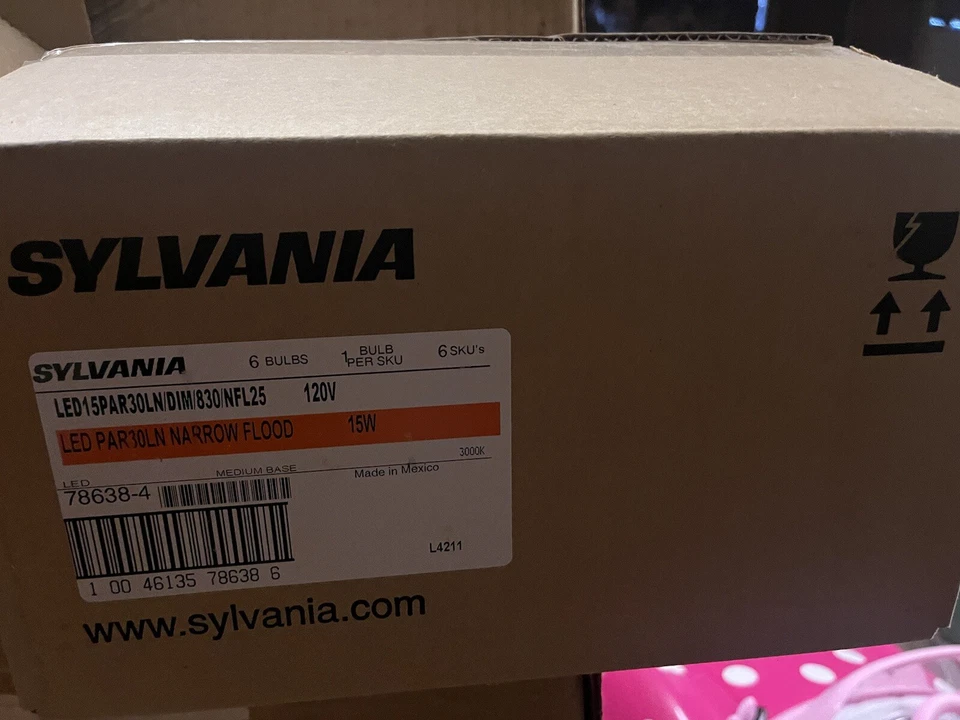 Sylvania LED PAR30LN Narrow Flood 15w 120v  Foto 1 de 2