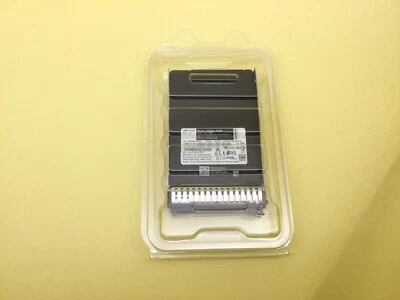 01PE372 Lenovo 3.2TB NVME PCIe4.0 смешанного использования 2,5'' SED SSD 4XB7A13970 новый - Изображение 1 из 4