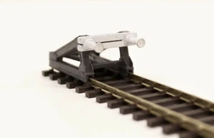 1269DM Paraurti fine binario delle FS con respingenti scala HO 1:87 - Photo 1/3