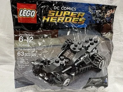 LEGO DC Universe Super Heroes The Batimóvil 2016 mini set 30446 Batman Foto 1 de 2