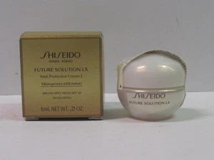 Shiseido Future Solution LX Total Protective Cream E SPF 20 0.21 oz New In Box - Picture 1 of 2