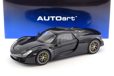 1:12 AUTOart Porsche 918 Spyder 2013 Nero Basalto Metallizzato 12121 - Immagine 1 di 4