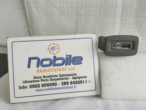 PRESA PORTA USB AUX RENAULT SCENIC III XMOD 2008/2013 280230006R - Imagen 1 de 7