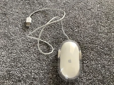 Genuine Apple USB Wired Mouse M5769 with Clear Shell Vintage Excellent - Image 1 of 4