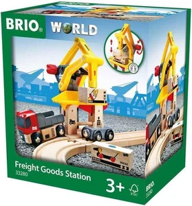 Brio World Freight Goods Station for Kids Aged 3 and Up - Picture 1 of 6