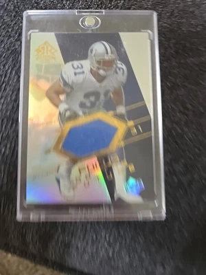 2004 Upper Deck Reflections - Focus on the Future Jerseys Roy Williams #FO-RW  - Image 1 of 2