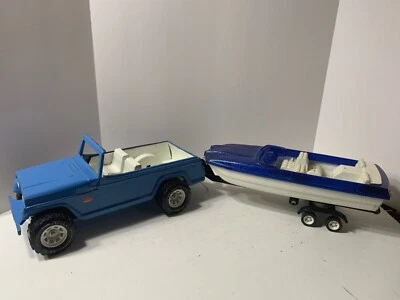 Jeep Jeepster Tonka con bote de plástico y remolque azul vintage acero prensado bonito  Foto 1 de 4