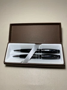 Juego de bolígrafos y lápices cruzados gruesos vintage ambos funcionan muy bien no personalizados ¡Muy bonito! - Imagen 1 de 9