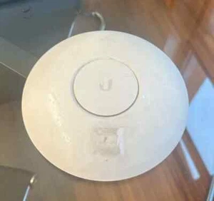 Access Point Unifi UAP-AC-LR - Photo 1/2
