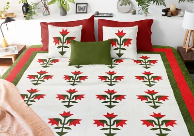 Hand Applique Carolina Lily - FINISHED QUILT - Queen, Very Nice - Image 1 of 4