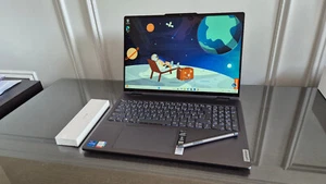 Lenovo Yoga 7i 16" Touchscreen - Intel Core i7-1355U 1,70 GHz - 16 GB - 512 GB SSD - Foto 1 di 7