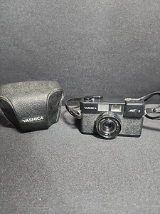 Cámara fotográfica compacta YASHICA MF-2 35 mm con 38 mm, correa y estuche - Imagen 1 de 11