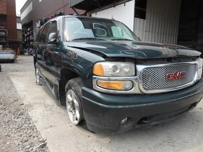 Wash Reservoir With Rear Wiper Opt C25 Fits 00-05 SUBURBAN 1500 1745360 - Изображение 1 из 4