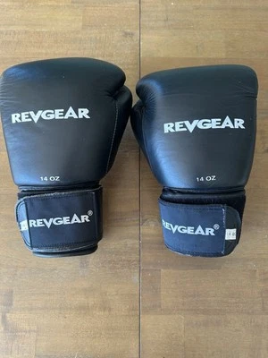 REVGEAR Boxing Gloves 14 Oz Black Sparing - Image 1 of 4