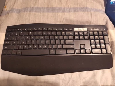 Logitech K850 Wireless Keyboard ONLY Bluetooth TESTED pair up to 3 devices - Image 1 of 4