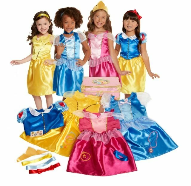 Disney Princess Dress Up Trunk Deluxe - 21 Piece
