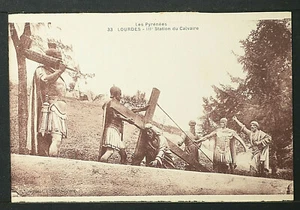 FRANCE 1116-LES PYRÉNÉES - LOURDES -III Station du Calvaire - Picture 1 of 2