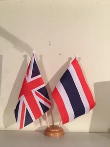 UNION JACK AND THAILAND TWIN TABLE FLAG SET with WOODEN BASE 9"X6" FLAGS - Picture 1 of 1