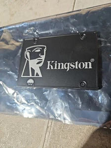 Kingston KC600 512 GB Solid State Drive - 2.5" Internal - SATA SATA/600. #s75 - Picture 1 of 2