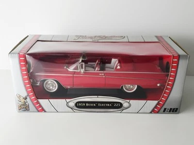 Road Signature - 1959 Buick Electra 225 Red Convertible - 1:18 Diecast - Image 1 of 4