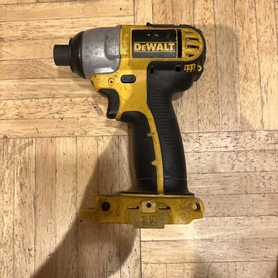 Dewalt DC825B 18V 1/4" Variable Speed Impact Driver #870-***Preowned*** - Image 1 of 4