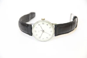 Vintage Russian Soviet Watch СВЕТ SVET Raketa USSR 2609 Hand Winding Movement - Picture 1 of 7