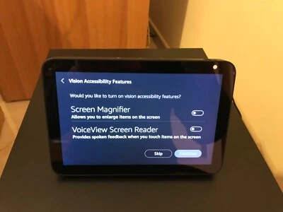 Echo Show 8 Smart Speaker HD Display con Alexa - Nero - Immagine 1 di 4