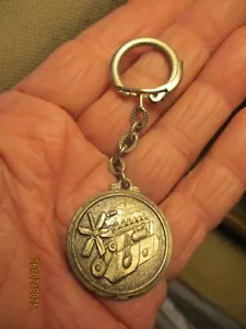 Ancien Porte Clé au Moteur de l'entreprise A R E Belfort : Pour Peugeot ??? - Imagen 1 de 2