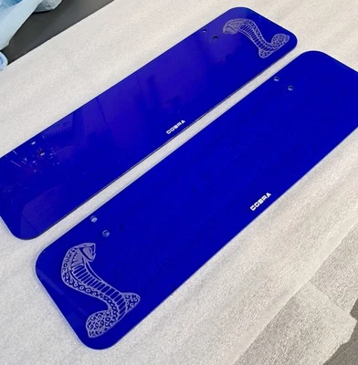 Parasoles Shelby Cobra/5 de repuesto/réplica de fábrica TRANS. AZUL CON SERPIENTES Foto 1 de 4