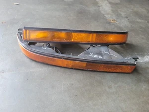🚘 1986-88 Toyota Supra MK3 Front Turn Signal Light Assemblies LH & RH Both OEM - Foto 1 di 10