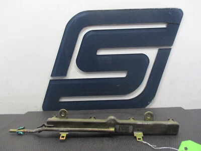 Honda Element 2004 - K24A4 - riel de combustible Foto 1 de 4