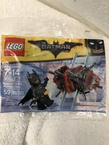 LEGO Batman in the Phantom Zone The Batman Movie 30522 Polybag - Picture 1 of 2